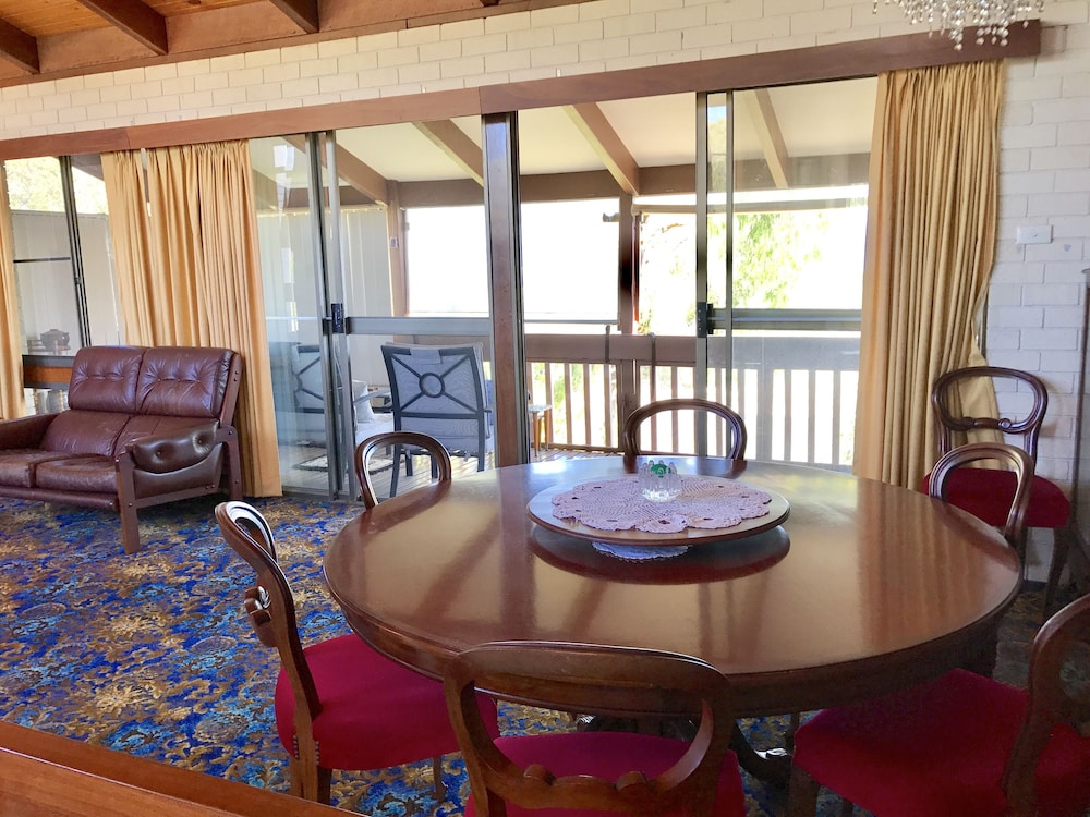 BeachFront Busselton