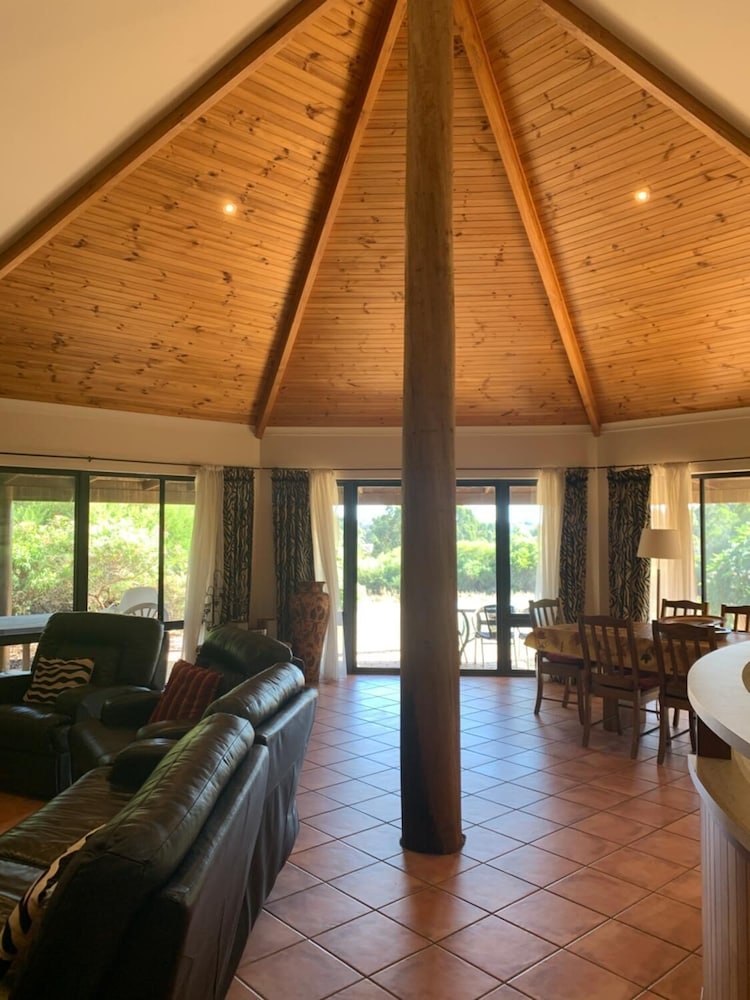 Rural Hideaway