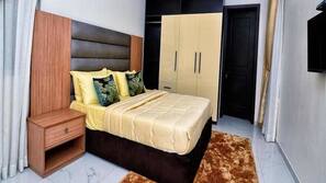 In-room safe, desk, laptop workspace, iron/ironing board