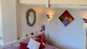 Décoration personnalisée, ameublement personnalisé, draps fournis