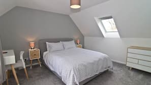 1 bedroom, iron/ironing board, free WiFi, linens