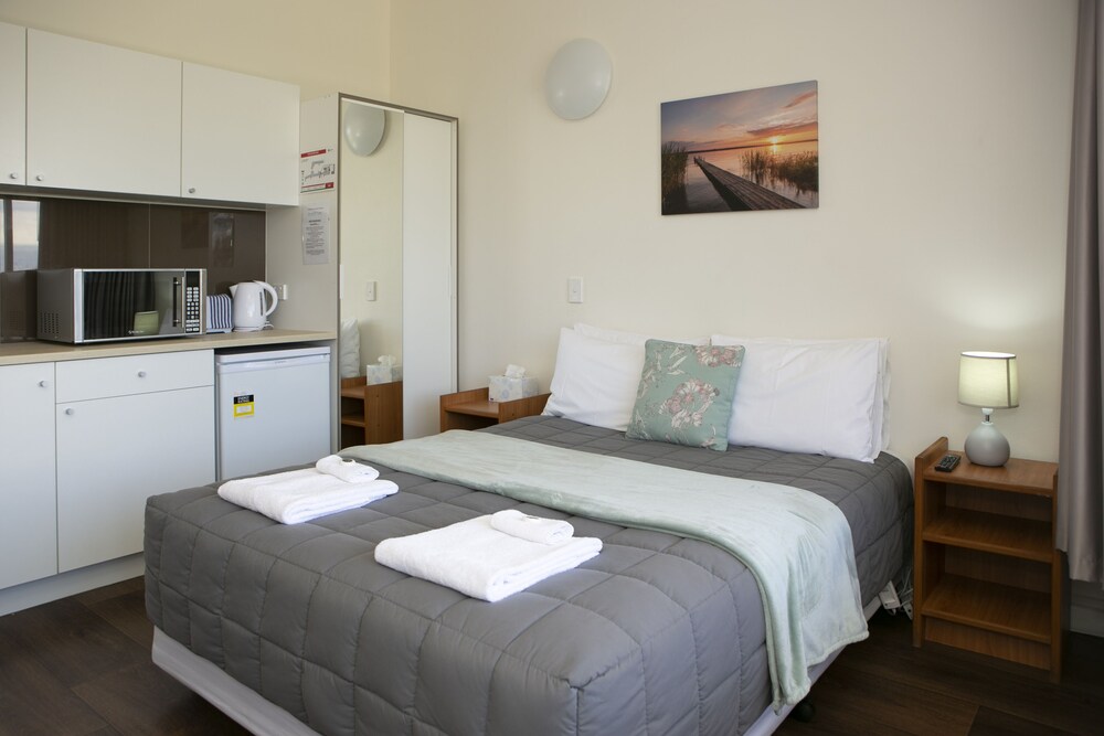 Rivers Apartments & Motel Sale Gippsland