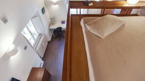 1 chambre, décoration personnalisée, ameublement personnalisé