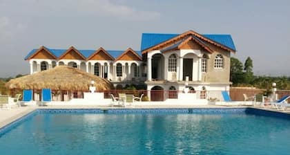 Le Boucanier Beach and Resort