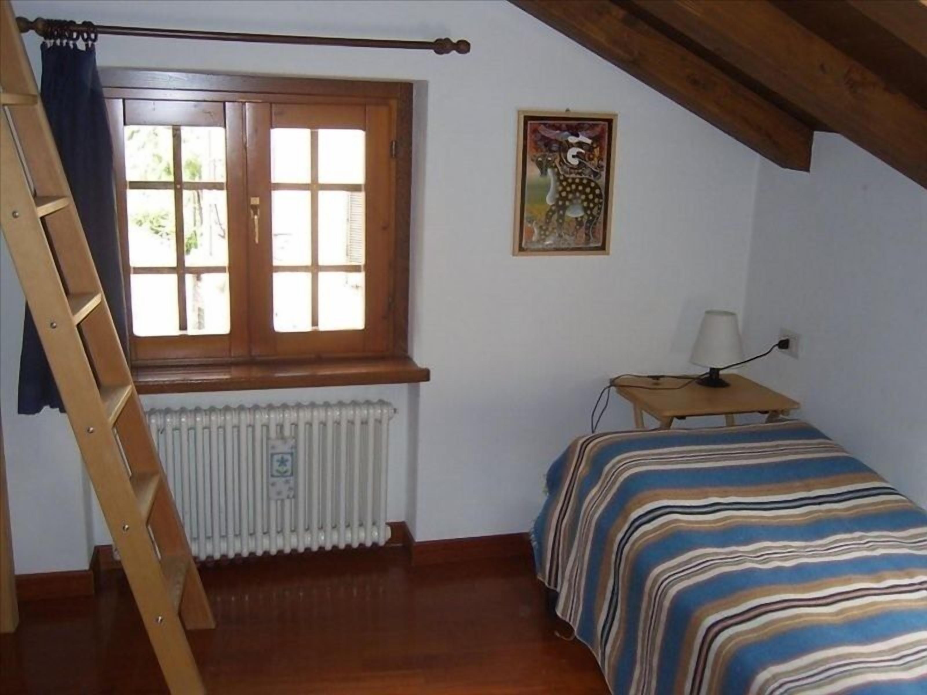 Little House on the Bridge - See Reviews of Charming Stays in History! in Menaggio in Menaggio, Italy