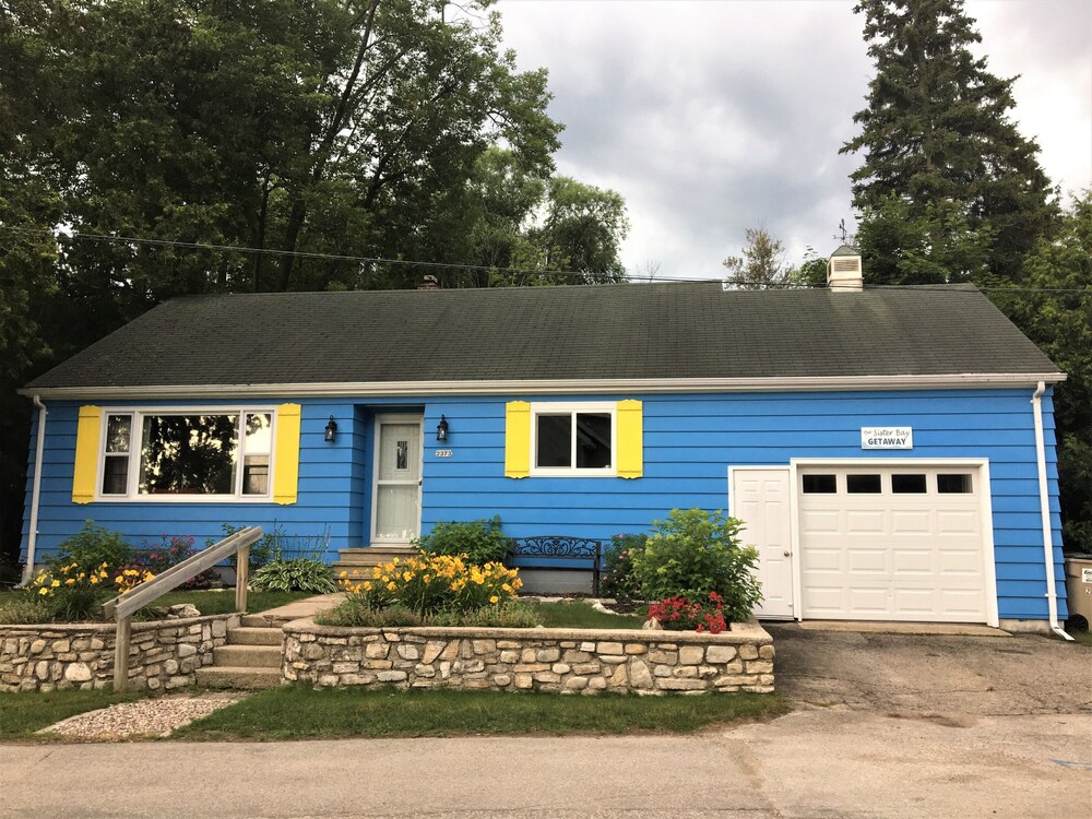 Beach Views, Waterfront Park Access, Downtown Convenience! in Sister Bay, United States