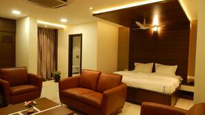 Soundproofing, free WiFi, linens