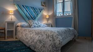 1 bedroom, cribs/infant beds, free WiFi, linens