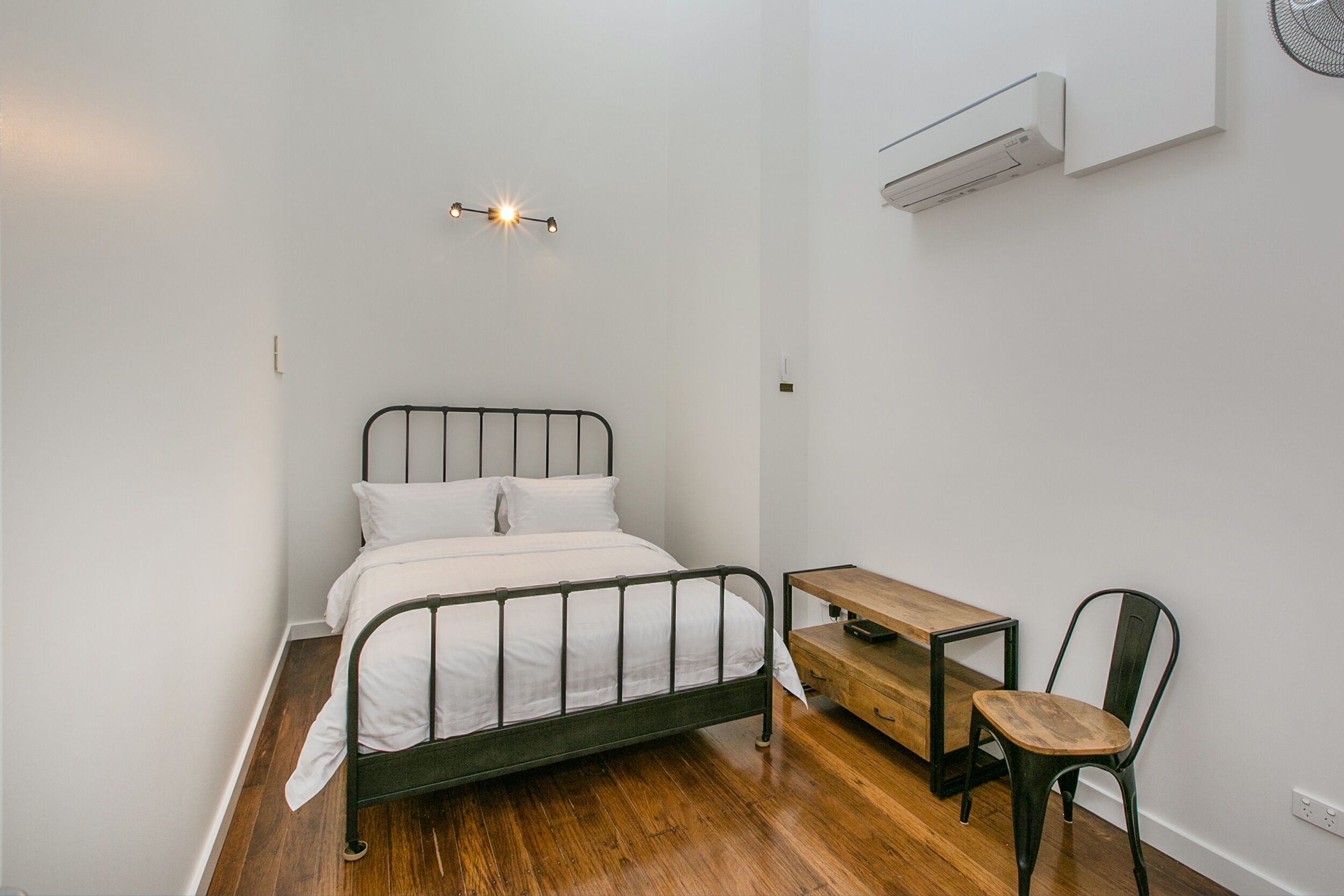 The Ansonia Woolstore Apartment | 2 Bed