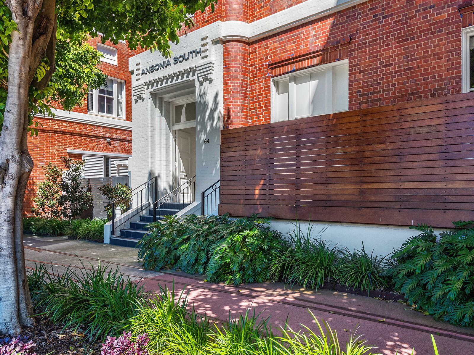 The Ansonia Woolstore Apartment | 2 Bed