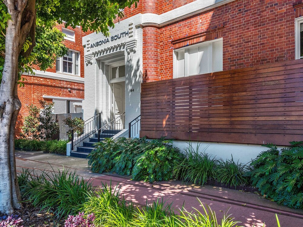 The Ansonia Woolstore Apartment 2 Bed Brisbane, AUS Best Price