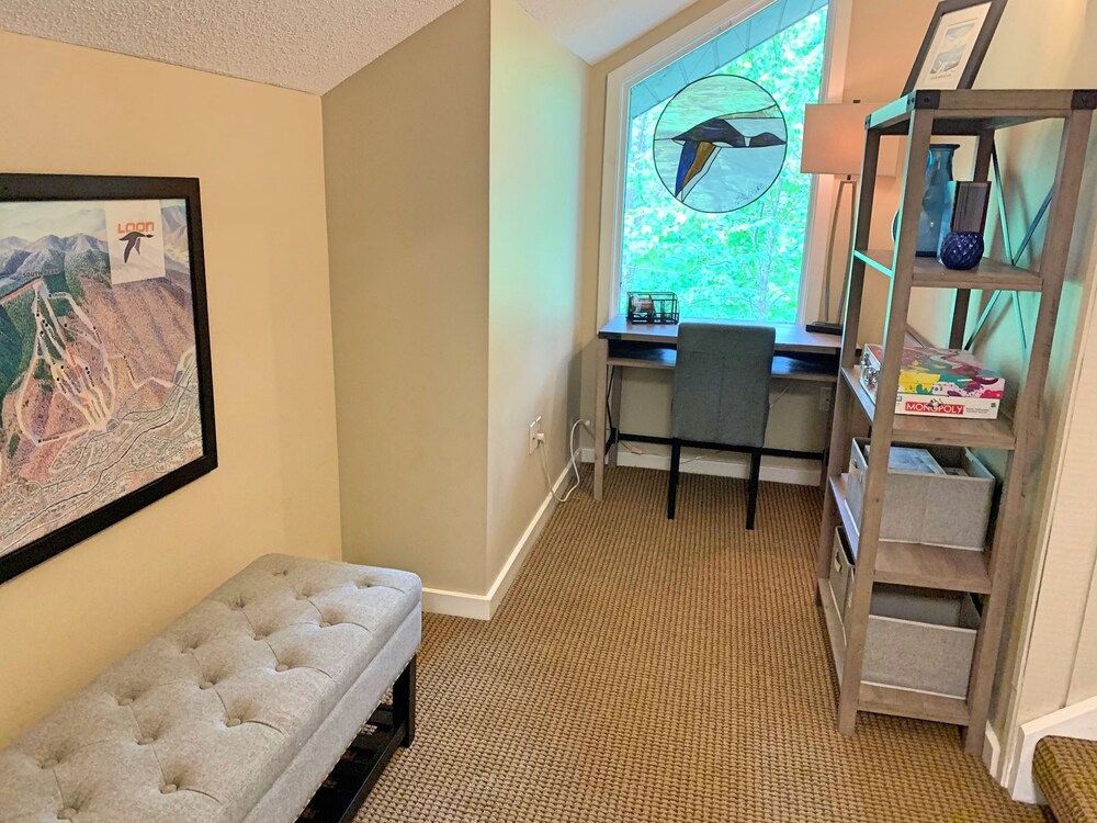 C6901 Managed by Loon Reservation Service NH Meals & Rooms Lic 056365 Lincoln Vrbo