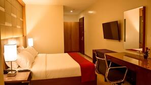 Minibar, desk, free WiFi, linens