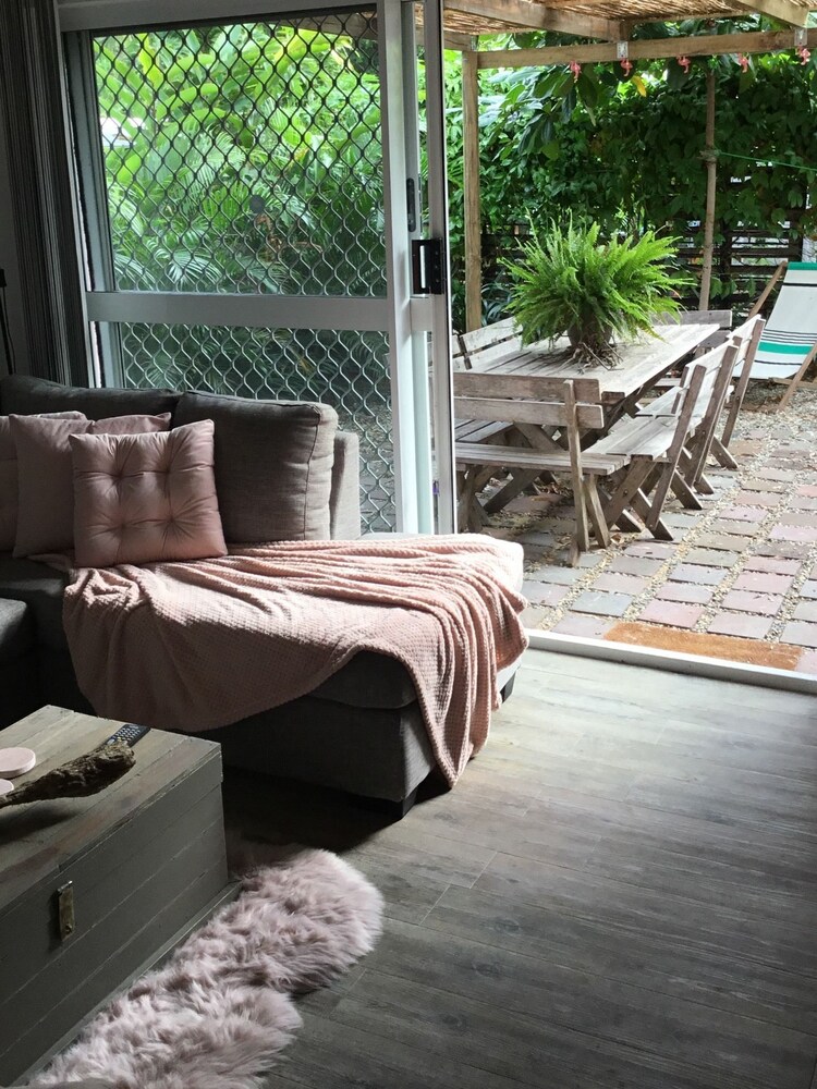 Seaside Hideaway at Clifton Beach