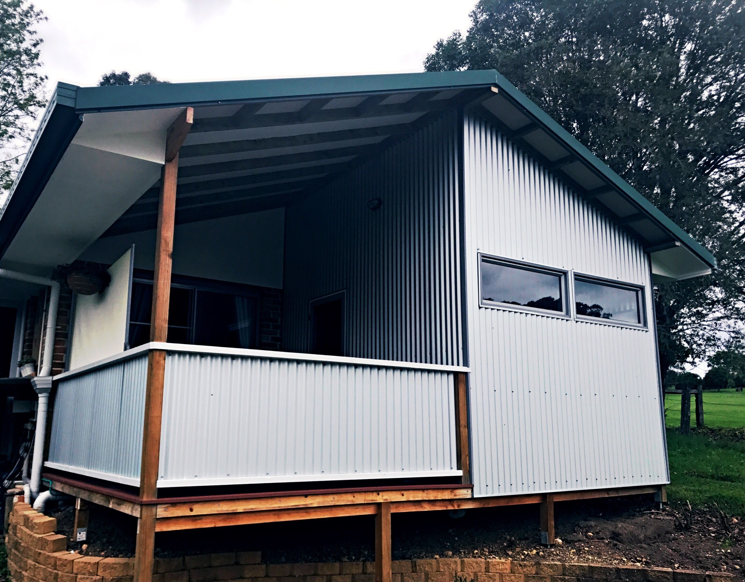 Whale Tree Studio- short drive from Bellingen town