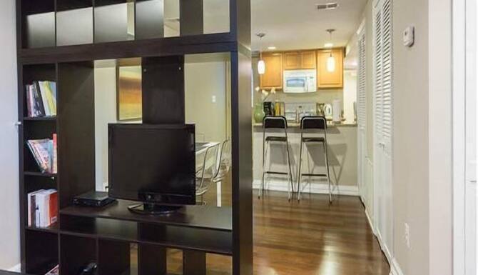 Cute Cozy Apartment In Capitol Hill Parking Wifi Close To Everything In Washington Dc Expedia