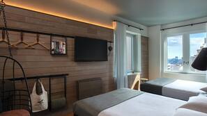 In-room safe, desk, iron/ironing board, WiFi