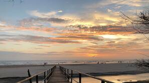 Beach massages, beach yoga