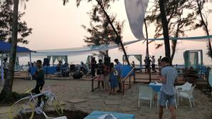 Beach massages, beach yoga