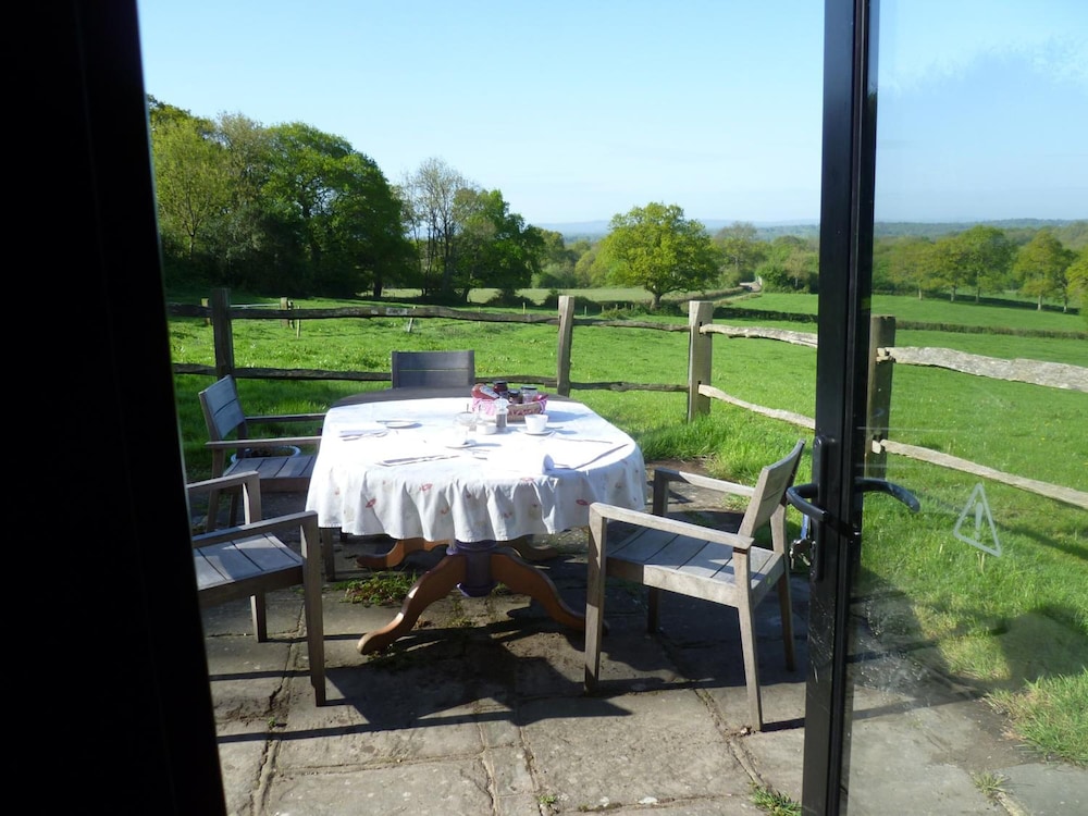 Moaps Farm Bed and Breakfast in Haywards Heath Best Rates & Deals on