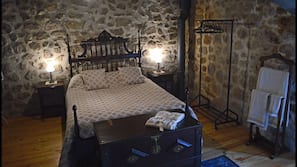 1 Schlafzimmer, Schreibtisch, kostenlose Babybetten, kostenloses WLAN