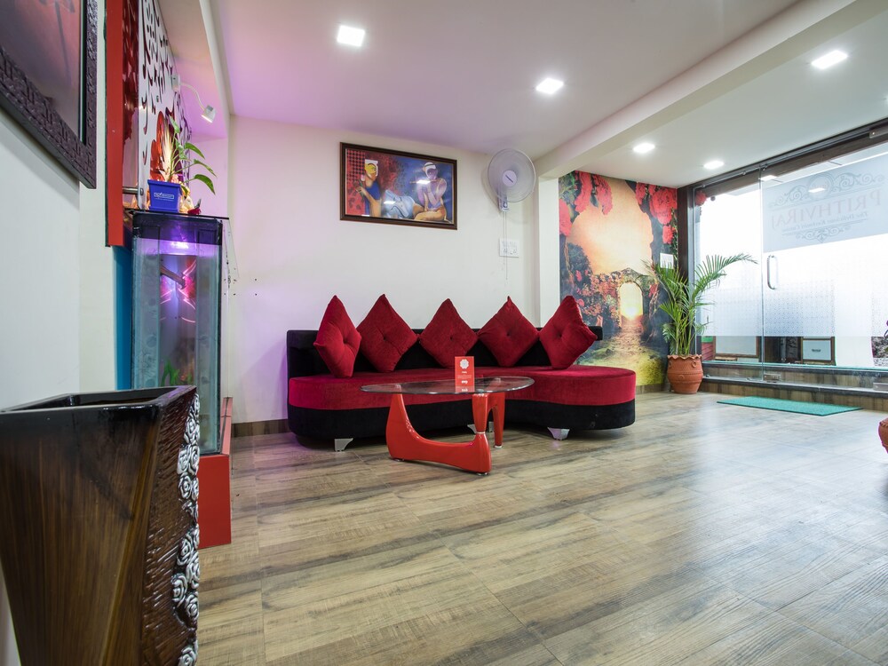 Oyo 6668 Hotel Prithviraj Indore Ind Best Price Guarantee - 