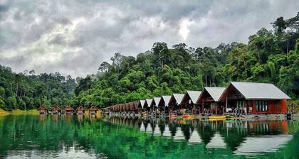 Orchid Lake House