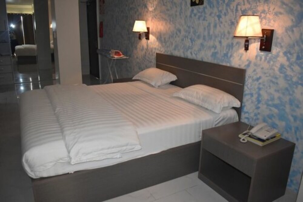 Galaxy Hotels & Apartments, Labasa Room Prices & Reviews Travelocity