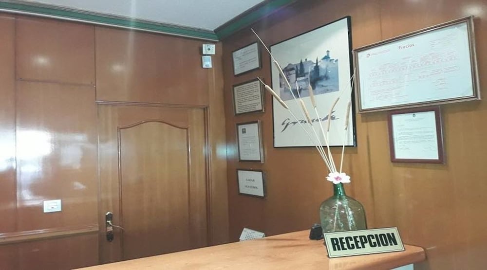 Imagen de Hotel Elena María (7 de 17)