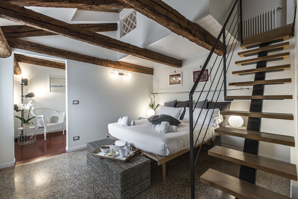 Design District Apartment RR 48 Room Prices Deals Reviews Simple Design District Apartments Set Design District Apartment RR 48 Room Prices Deals Reviews Simple Design District Apartments Set