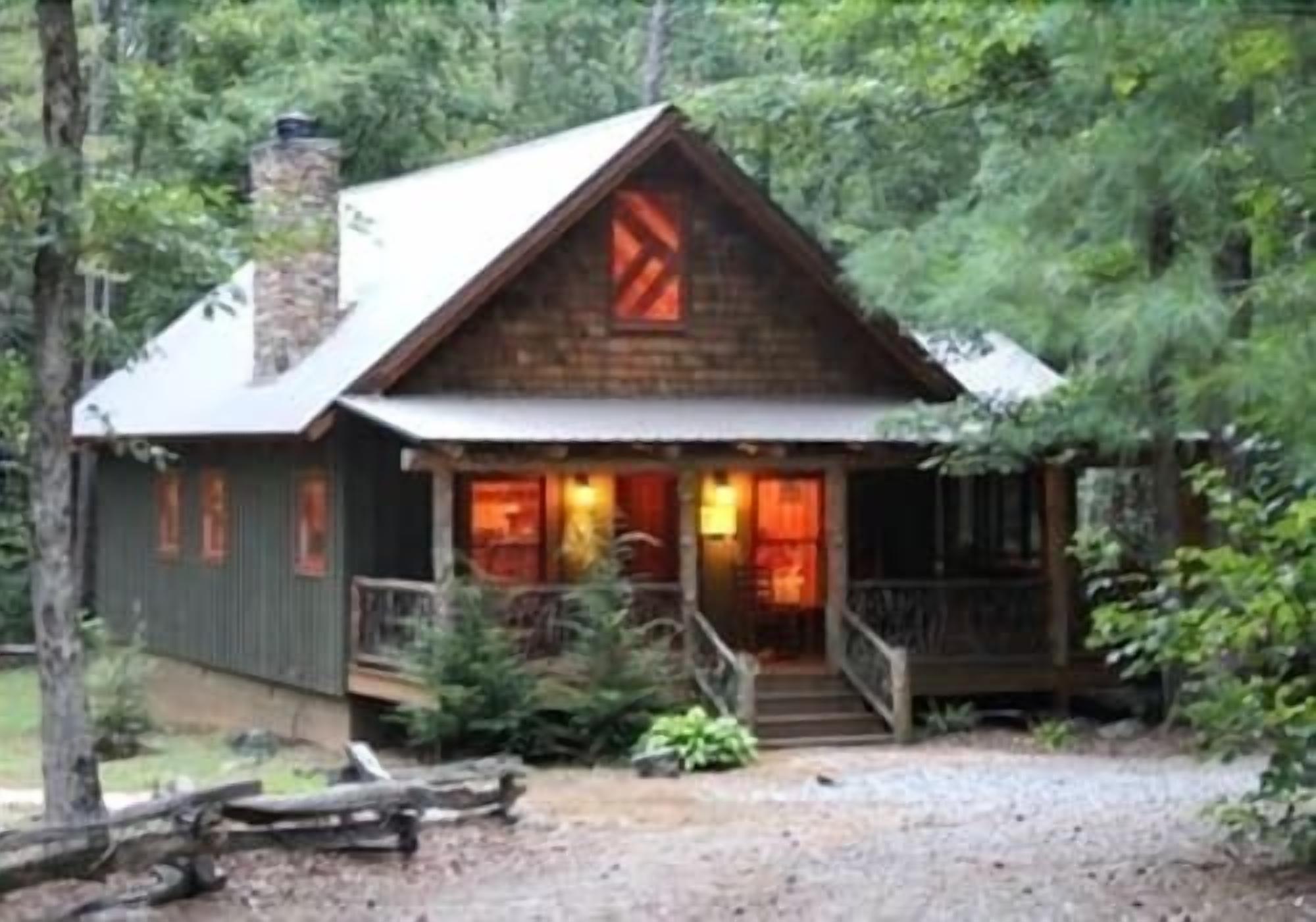 1 Bedroom Cabin In Helen 272 Chastain Rd Expedia Vacation Rentals
