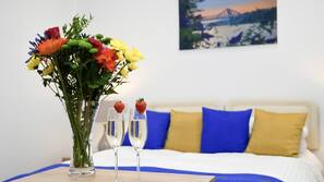 1 bedroom, premium bedding, iron/ironing board, free WiFi