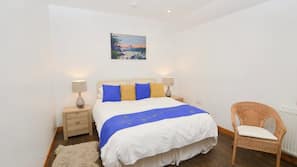 1 bedroom, premium bedding, iron/ironing board, free WiFi