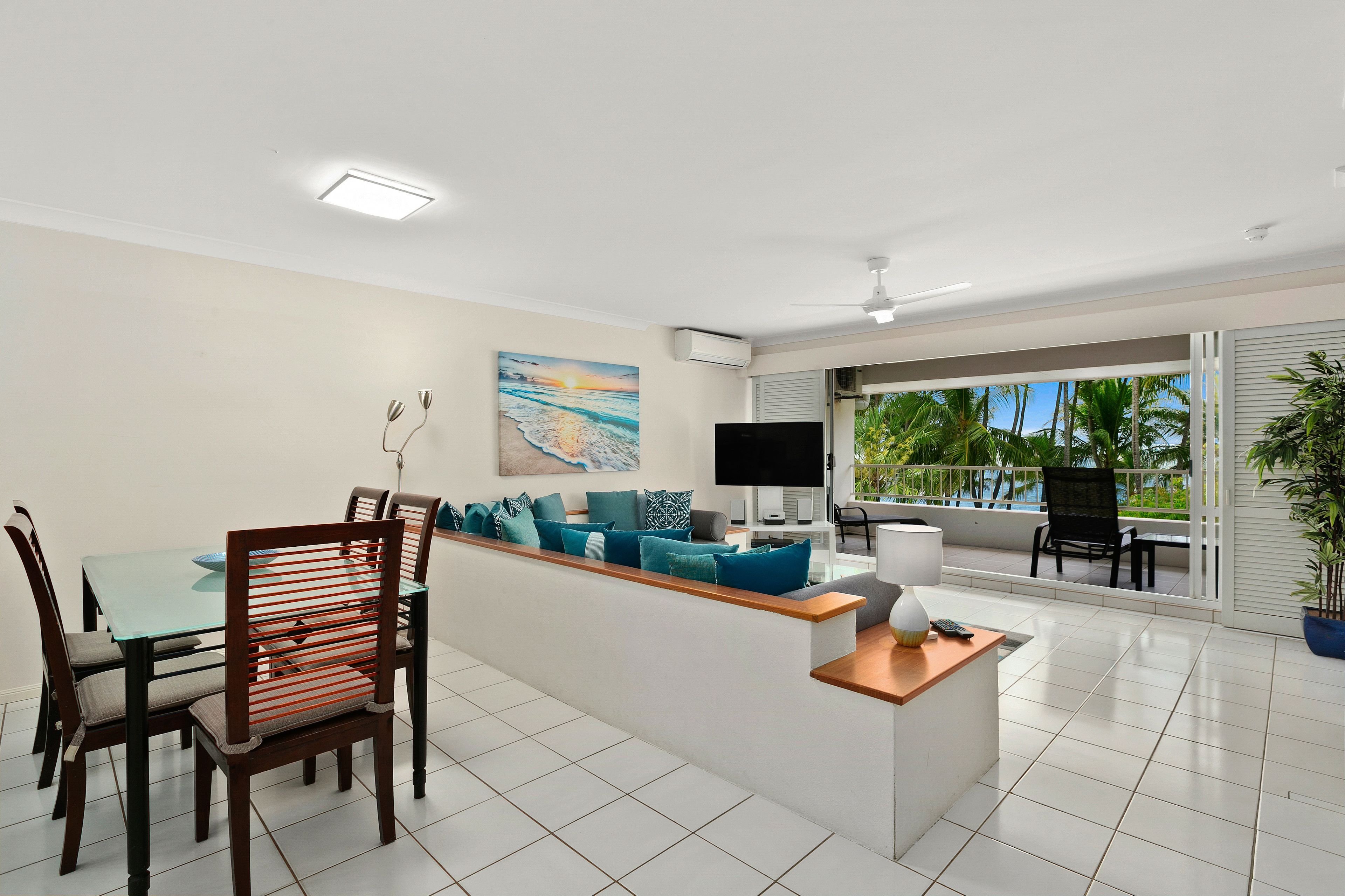 Beachfront Apt. In Alamanda Beachfront Resort (25)