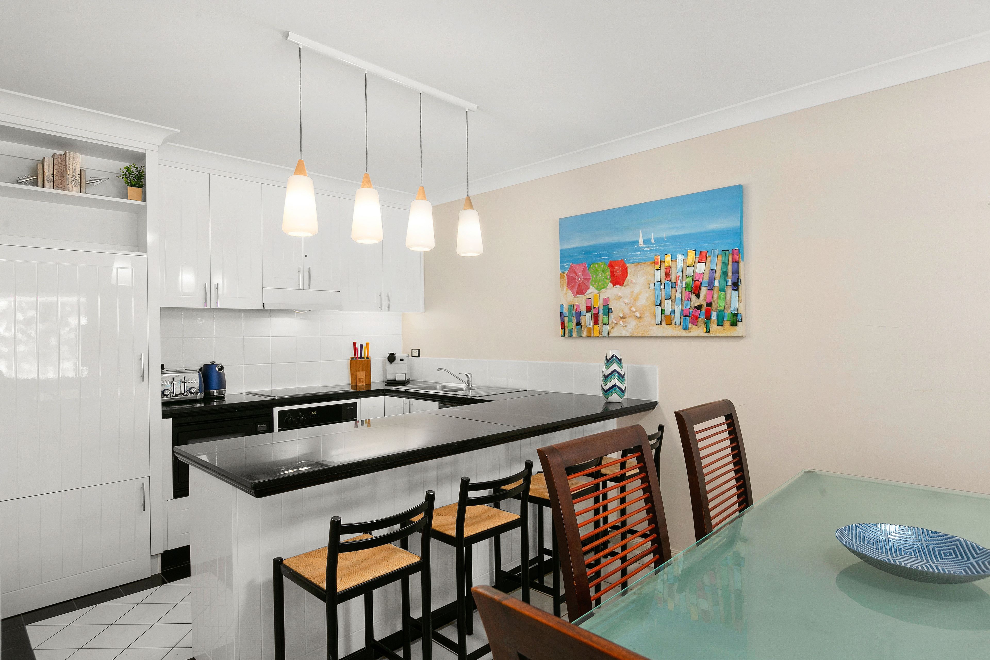 Beachfront Apt. In Alamanda Beachfront Resort (25)