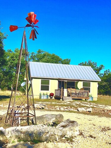 Diamond W Ranch Quaint Cabin In The Woods In New Braunfels