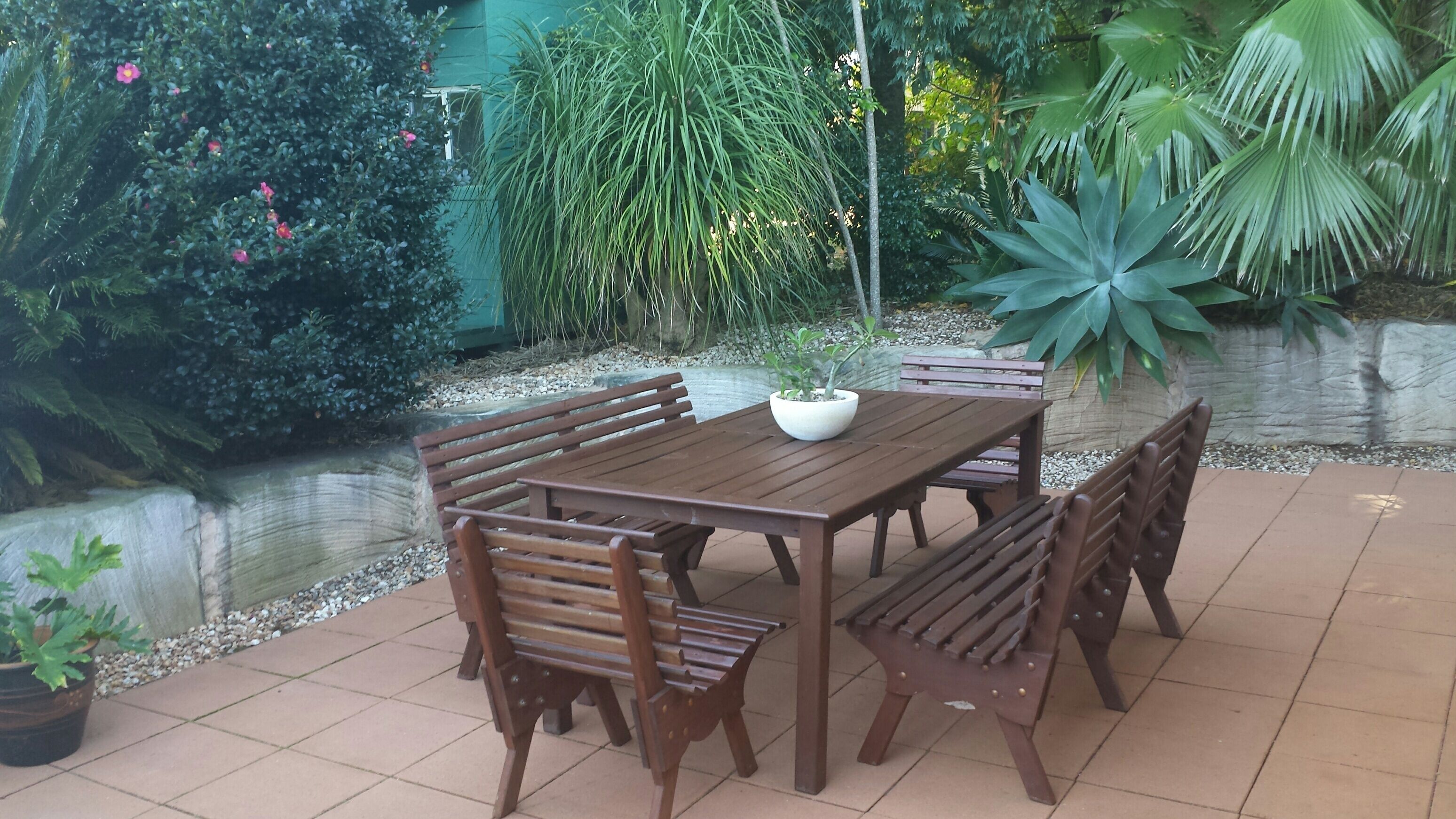 2 Bedroom Private and Modern Guest Unit in Beautiful Highfields