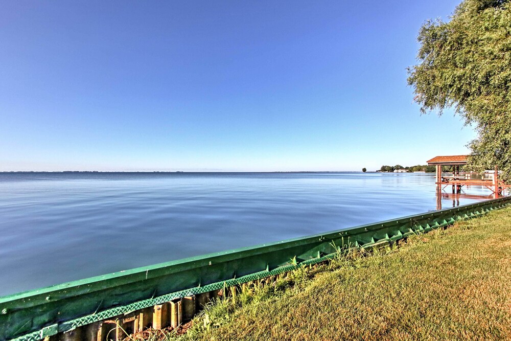 Updated Lake St. Clair Cottage w/ Shared Amenities, Fair Haven Room