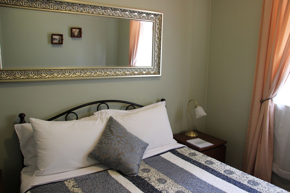 Glenella Guesthouse