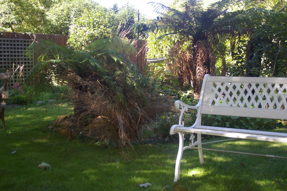 Glenella Guesthouse