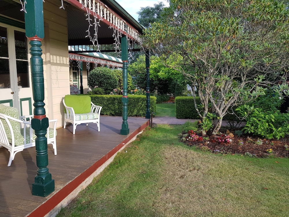 Glenella Guesthouse