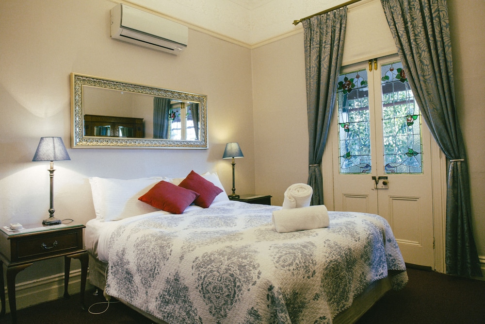 Glenella Guesthouse