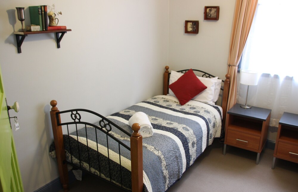 Glenella Guesthouse