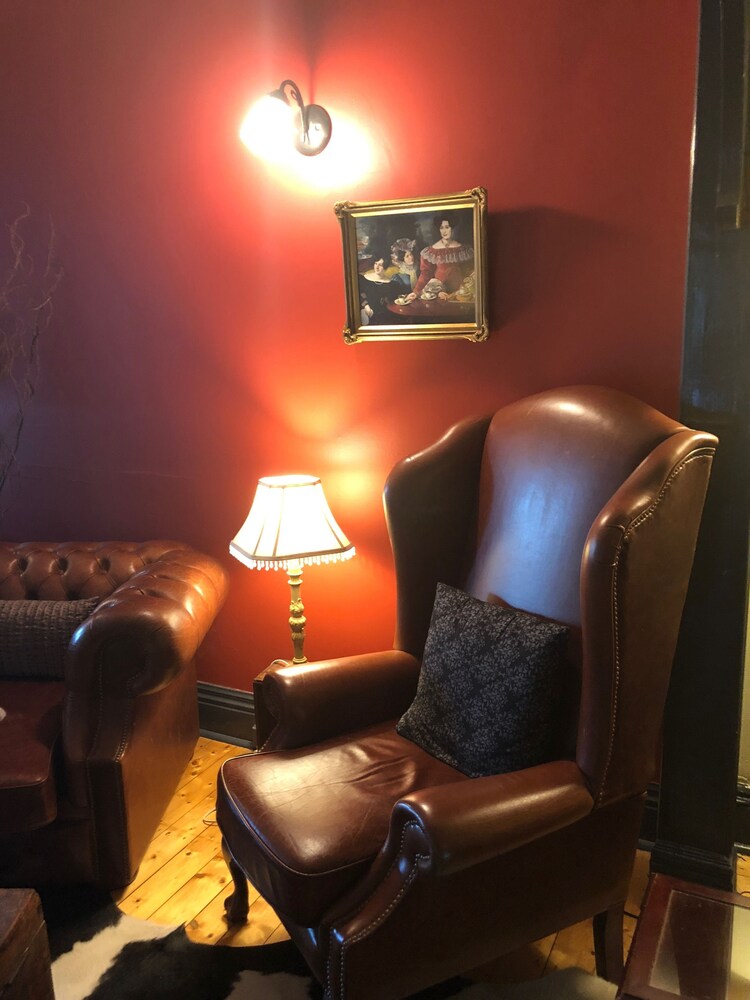Glenella Guesthouse
