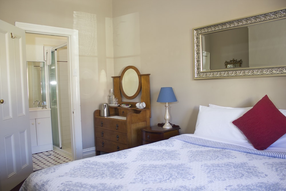 Glenella Guesthouse