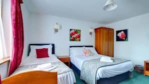 Free WiFi, linens, wheelchair access