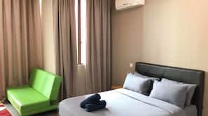 Desk, iron/ironing board, linens