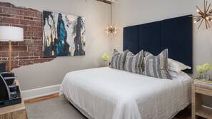 Egyptian cotton sheets, premium bedding, down comforters, pillowtop beds