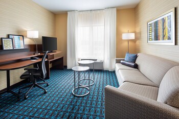 Fairfield Inn Suites By Marriott Poplar Bluff Deals Reviews