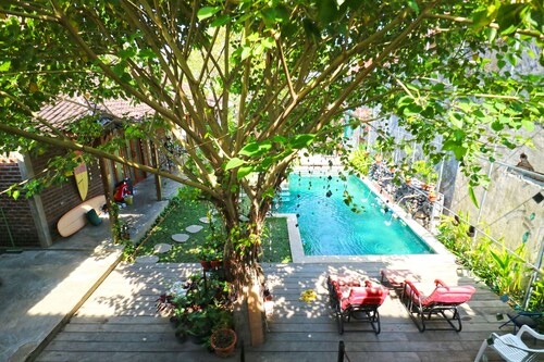 Best Of Balis Family Friendly Beach Clubs Little Steps